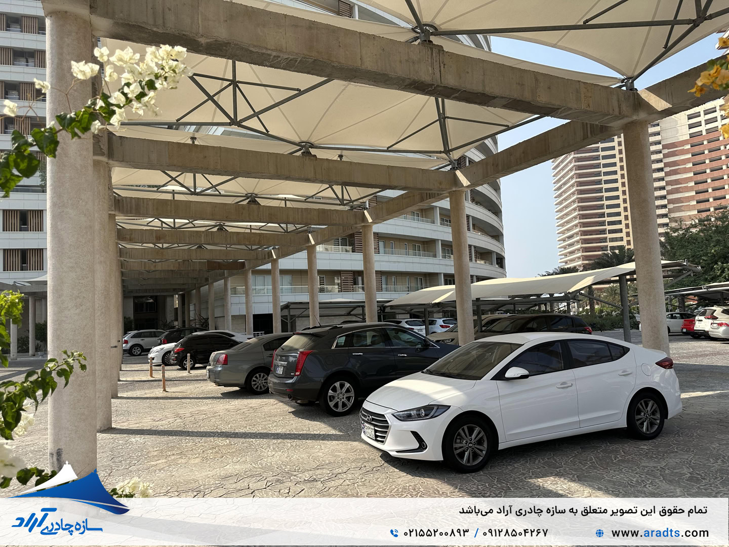 سایبان برقی در کیش؛ راهکار هوشمند برای محافظت و آسایش در آب‌وهوای گرم جزیره